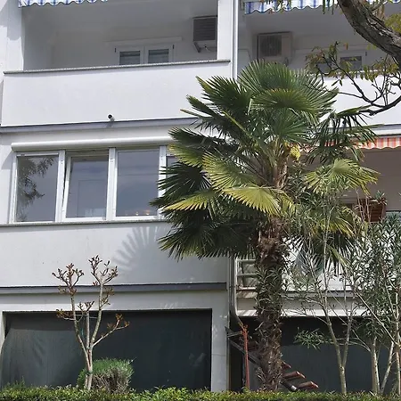 Apartament In Porec/istrien 9888